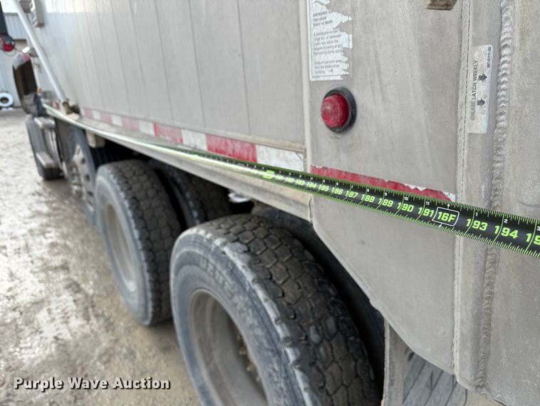 image for item ND9459 2015 Mack GU713 dump truck