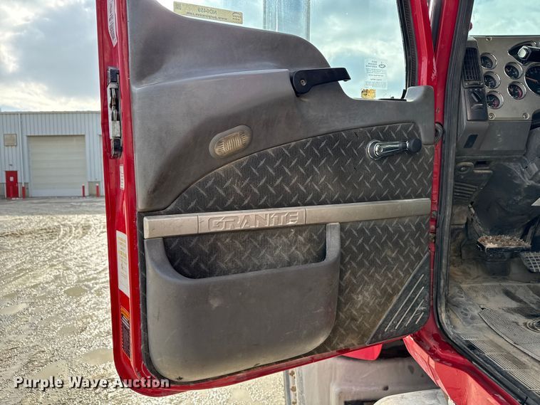 image for item ND9459 2015 Mack GU713 dump truck