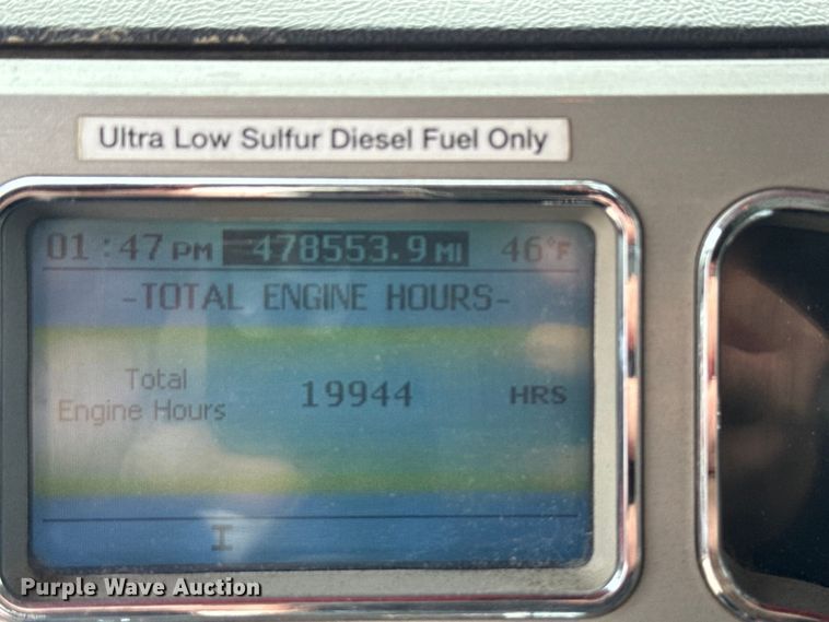 image for item ND9459 2015 Mack GU713 dump truck