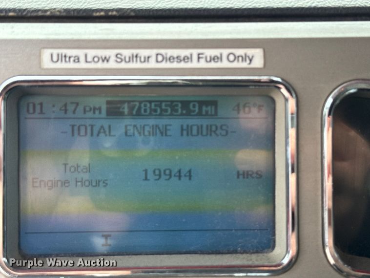 image for item ND9459 2015 Mack GU713 dump truck