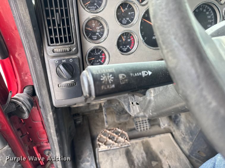 image for item ND9459 2015 Mack GU713 dump truck