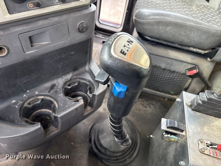 image for item ND9459 2015 Mack GU713 dump truck