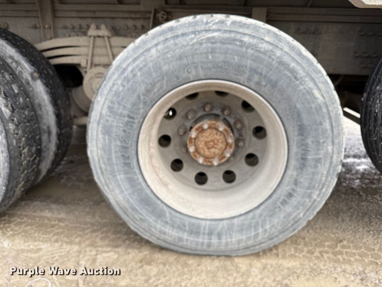 image for item ND9459 2015 Mack GU713 dump truck