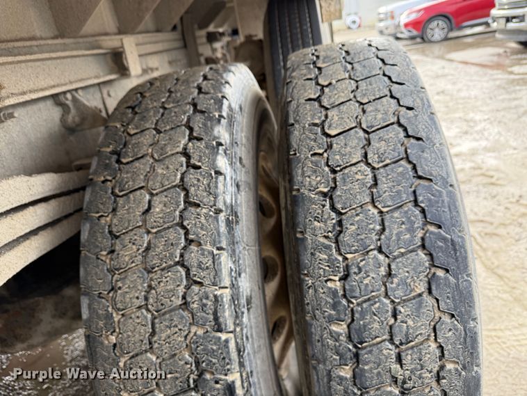 image for item ND9459 2015 Mack GU713 dump truck