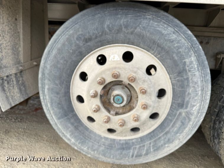 image for item ND9459 2015 Mack GU713 dump truck