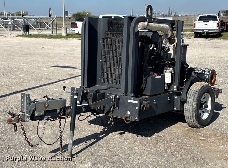 image for item NK9001 2018 MG31670B pump