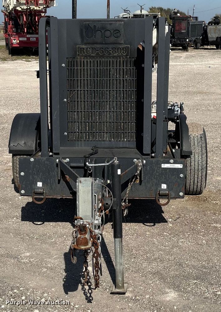 image for item NK9001 2018 MG31670B pump