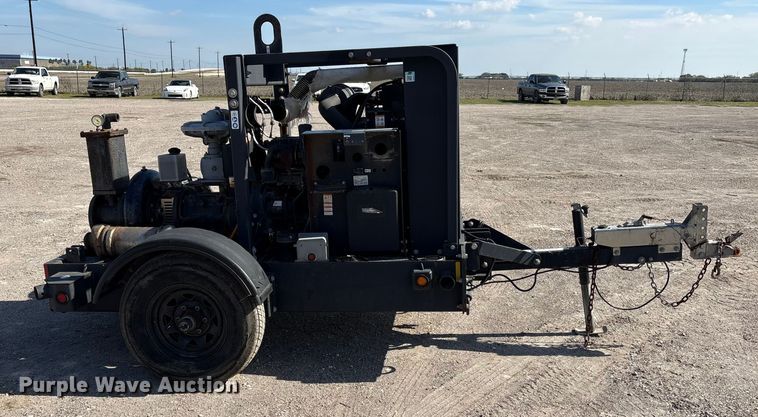 image for item NK9001 2018 MG31670B pump