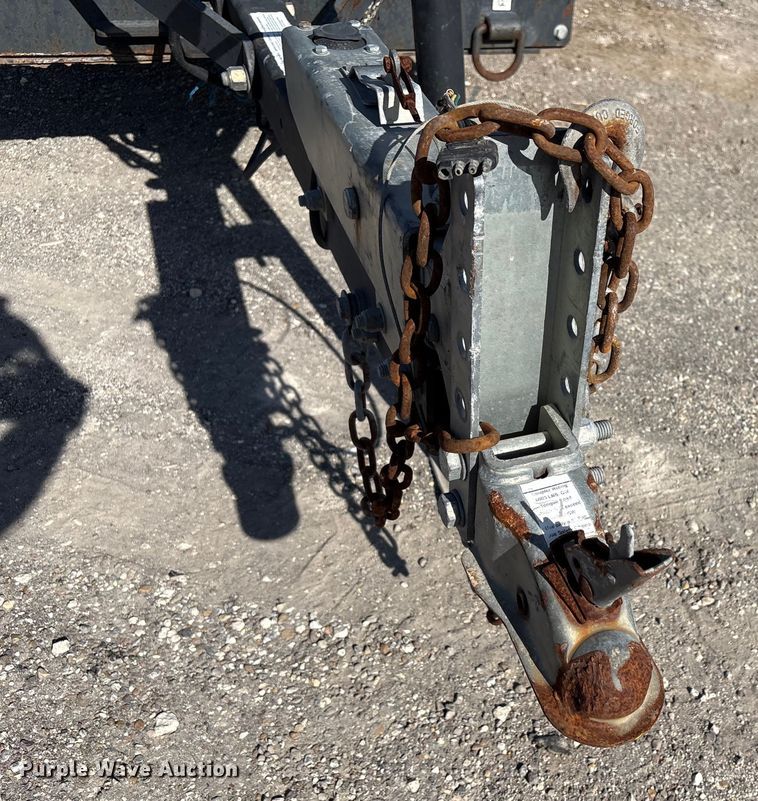 image for item NK9001 2018 MG31670B pump