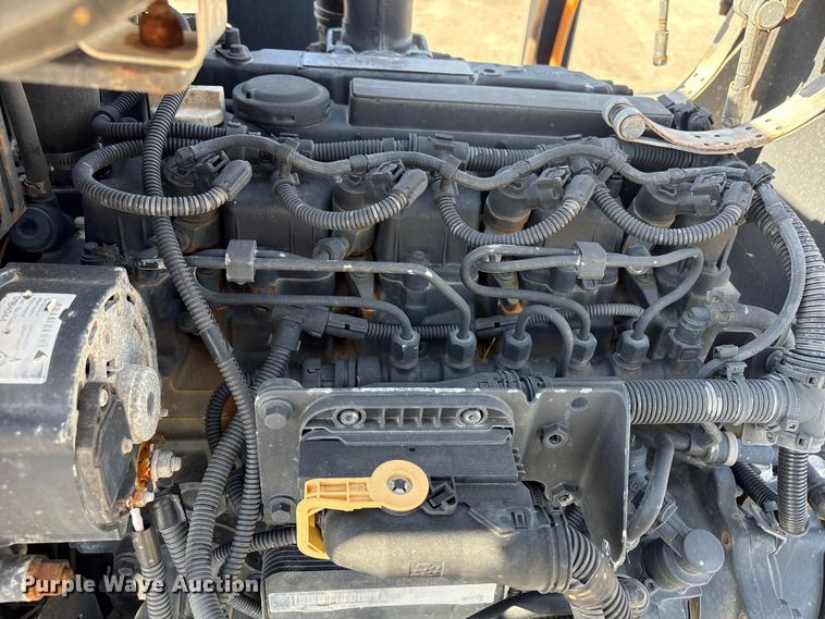 image for item NK9001 2018 MG31670B pump