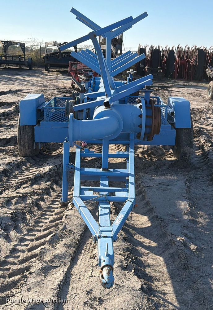 image for item NK9017 Frac manifold trailer