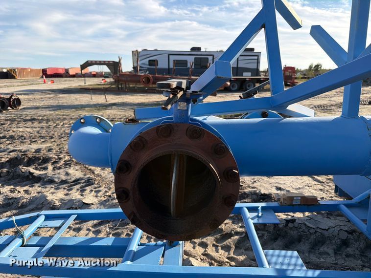 image for item NK9017 Frac manifold trailer