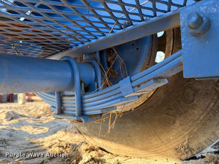 image for item NK9017 Frac manifold trailer