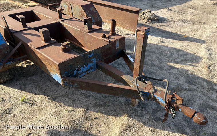 image for item NK9022 Utility trailer