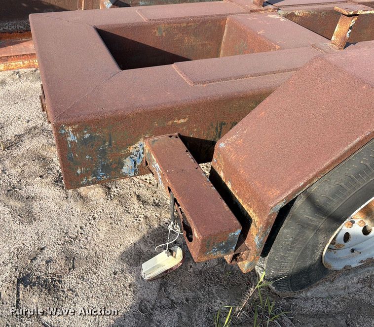 image for item NK9022 Utility trailer