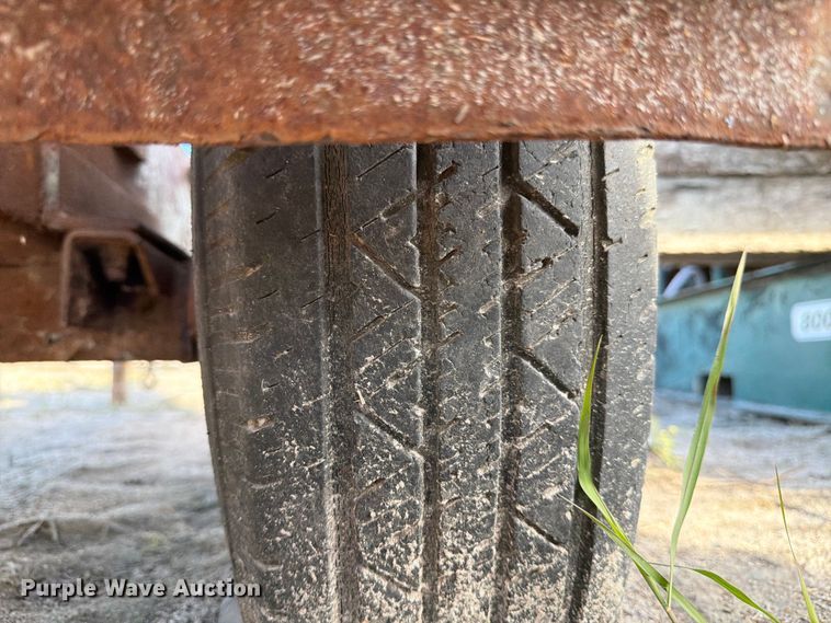 image for item NK9022 Utility trailer