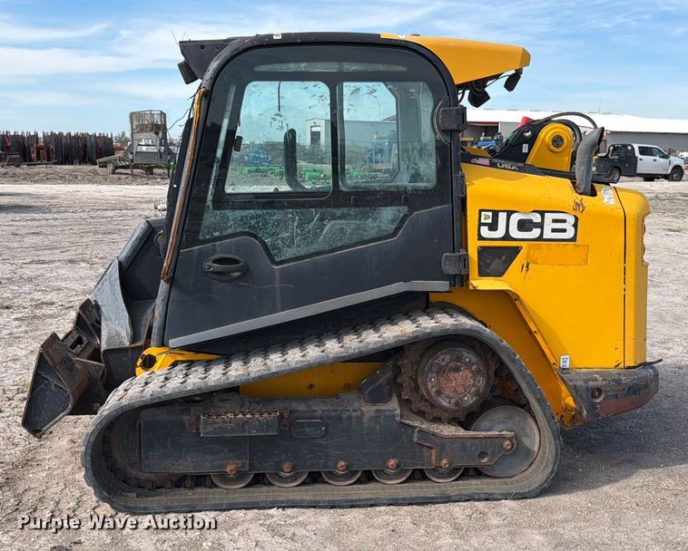 image for item NK9031 2017 JCB 3TS-8T tracked skid steer loader