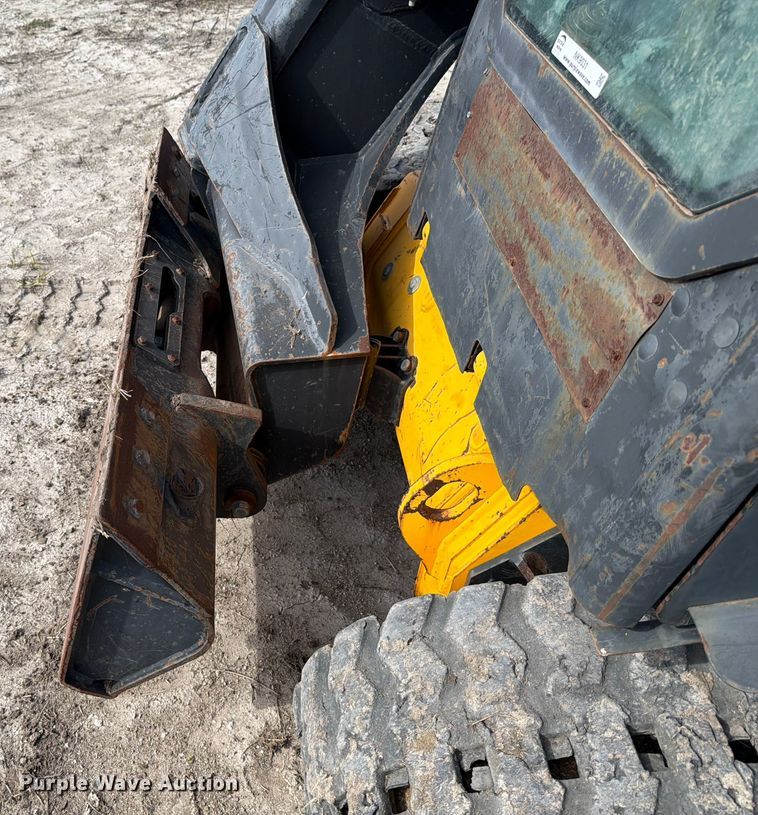 image for item NK9031 2017 JCB 3TS-8T tracked skid steer loader