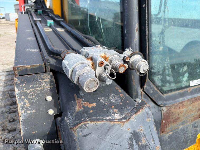 image for item NK9031 2017 JCB 3TS-8T tracked skid steer loader