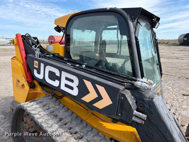 image for item NK9031 2017 JCB 3TS-8T tracked skid steer loader