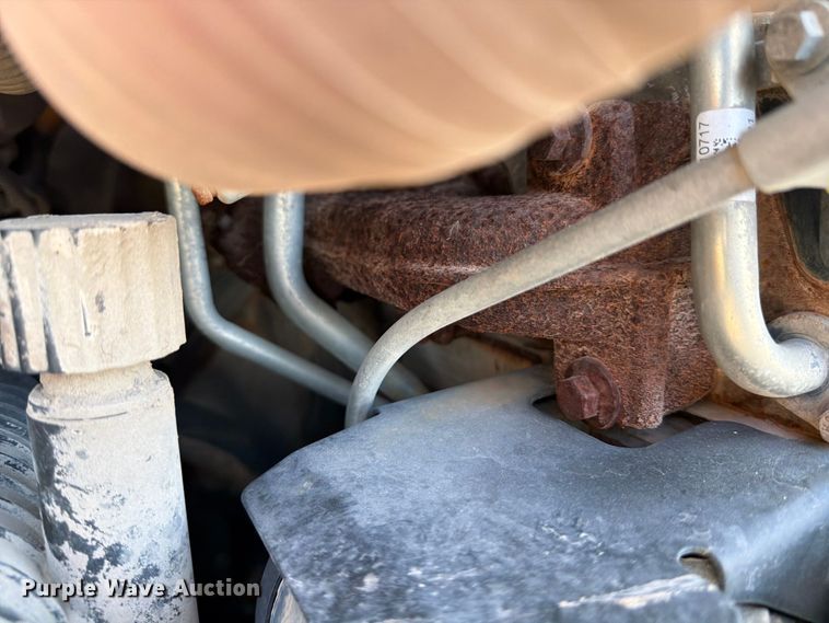 image for item NK9031 2017 JCB 3TS-8T tracked skid steer loader