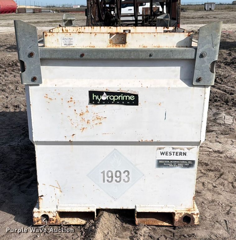 image for item NK9032 Fuel tank