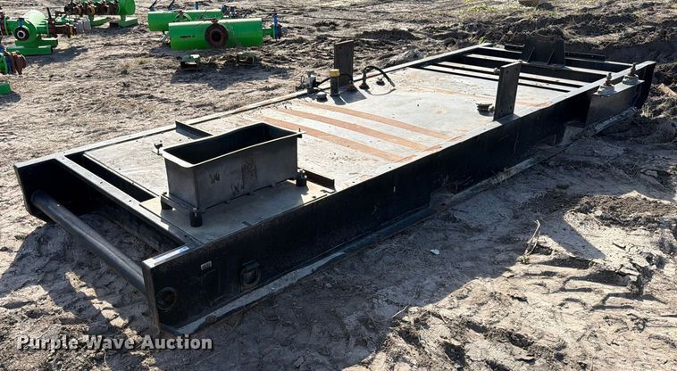 image for item NK9033 Skid fuel tank