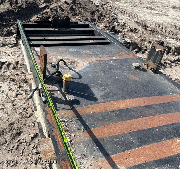 image for item NK9033 Skid fuel tank