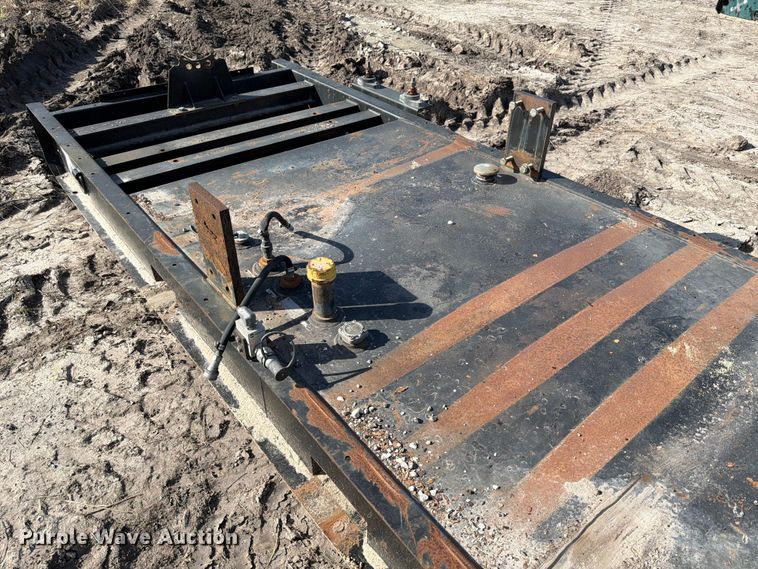 image for item NK9033 Skid fuel tank