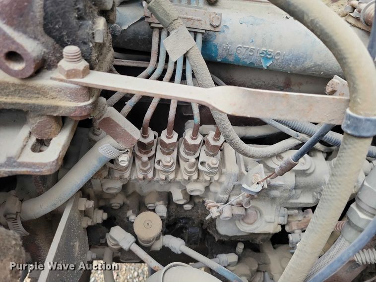 image for item NO9794 1988 International S1900 DTA semi truck