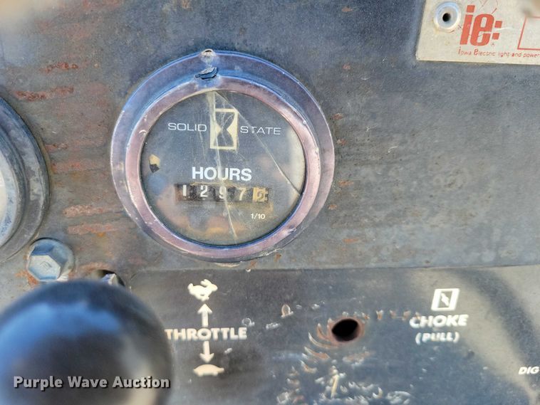 image for item NO9818 1983 Ditch Witch  1420 trencher