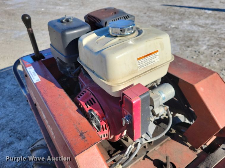 image for item NO9818 1983 Ditch Witch  1420 trencher