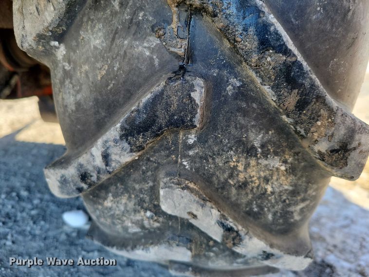 image for item NO9818 1983 Ditch Witch  1420 trencher