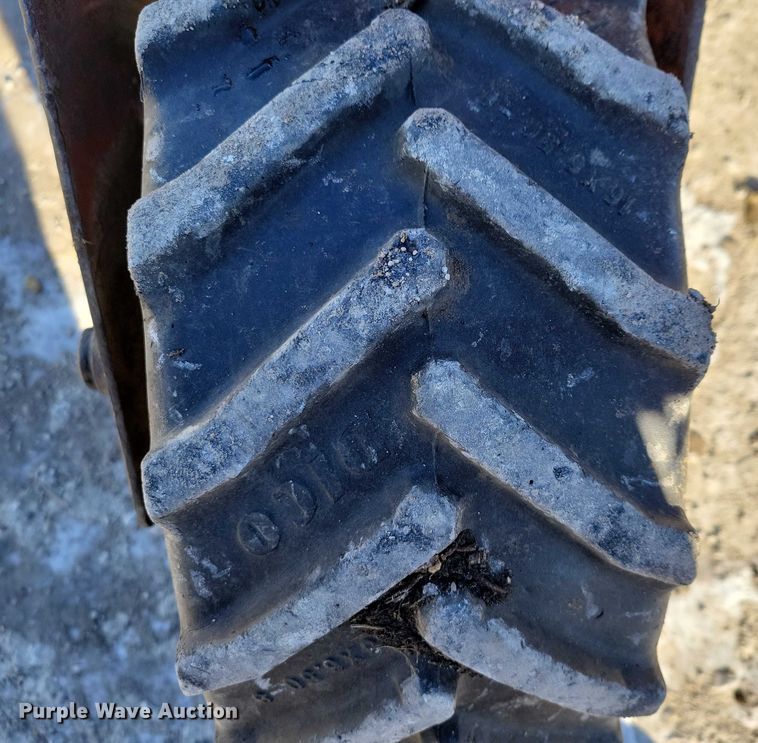 image for item NO9818 1983 Ditch Witch  1420 trencher