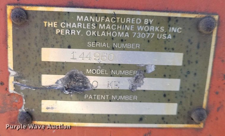 image for item NO9818 1983 Ditch Witch  1420 trencher