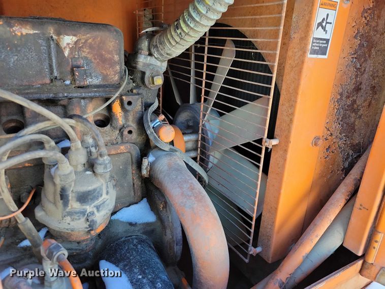 image for item NO9820 Sullair 160 GPQ air compressor