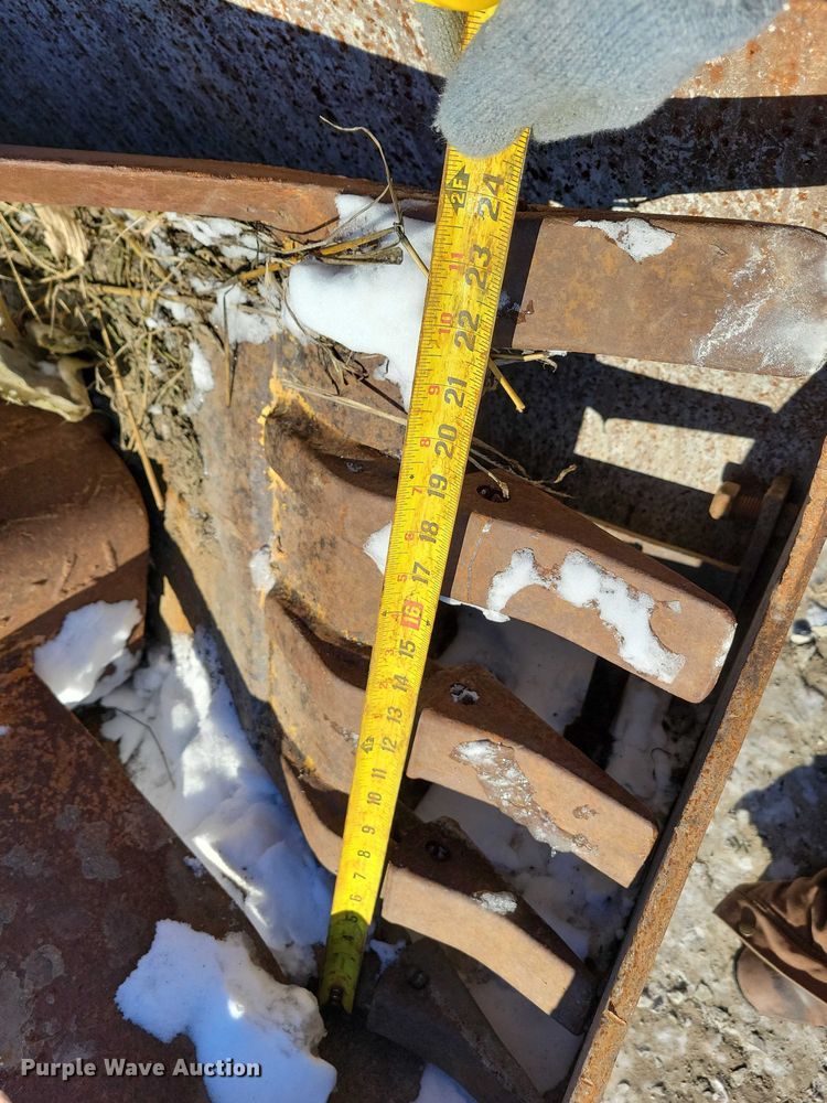 image for item NO9824 1994 Case 580 Super K backhoe