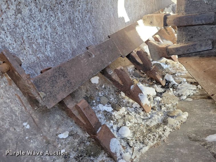 image for item NO9824 1994 Case 580 Super K backhoe