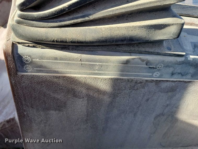 image for item NO9824 1994 Case 580 Super K backhoe