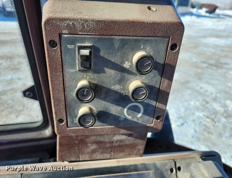 image for item NO9824 1994 Case 580 Super K backhoe