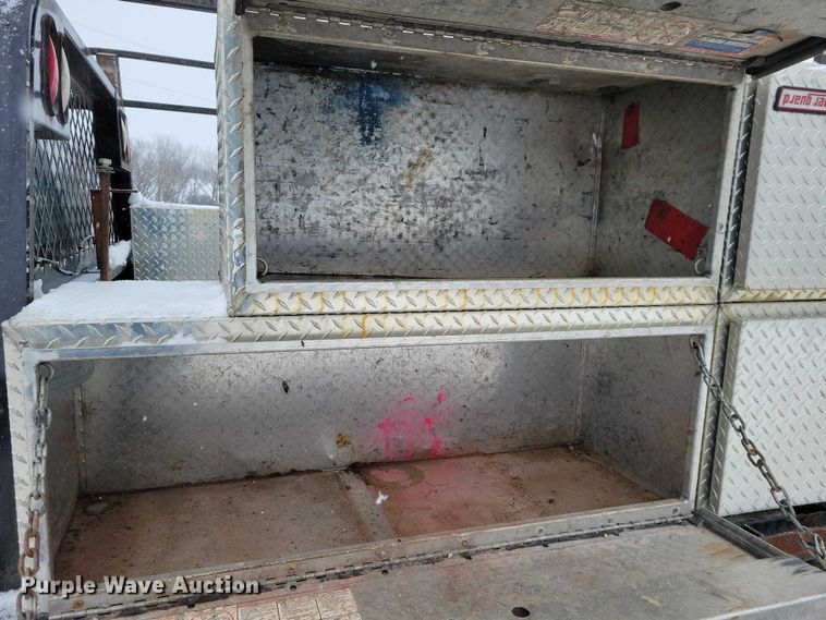 image for item NO9826 2016 Chevrolet Silverado 3500HD Crew Cab utility bed pickup truck