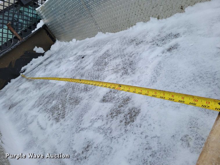 image for item NO9826 2016 Chevrolet Silverado 3500HD Crew Cab utility bed pickup truck