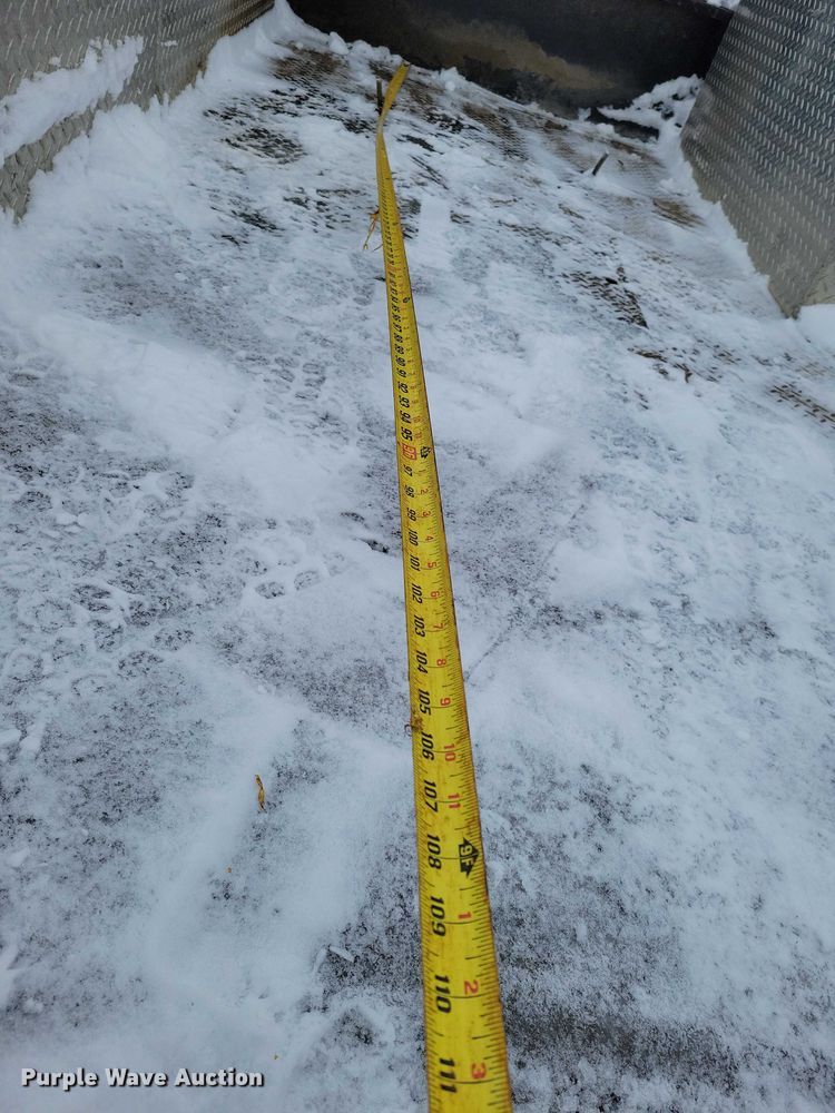 image for item NO9827 2013 Chevrolet 3500HD Silverado Crew Cab flatbed truck