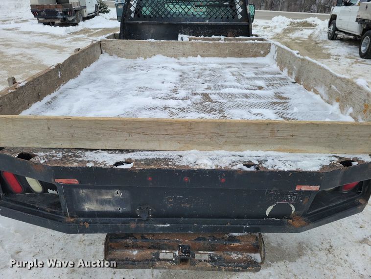 image for item NO9828 2013 Chevrolet Silverado 3500HD flatbed pickup truck