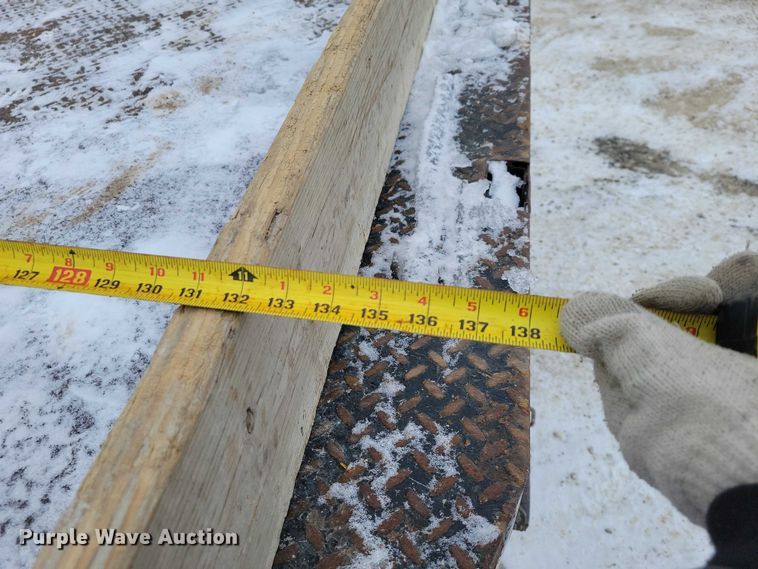 image for item NO9828 2013 Chevrolet Silverado 3500HD flatbed pickup truck