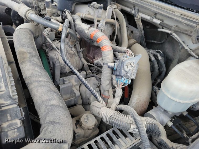 image for item NO9828 2013 Chevrolet Silverado 3500HD flatbed pickup truck