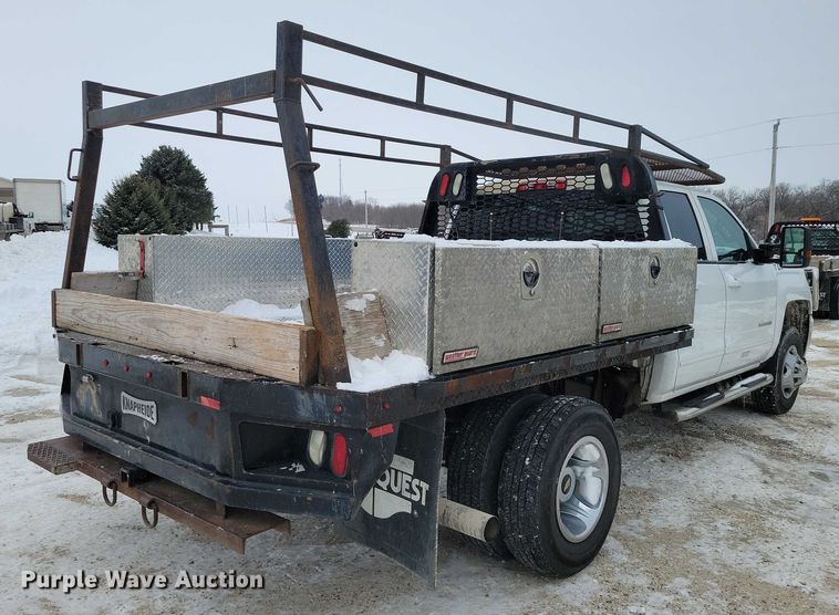 image for item NO9829 2017 Chevrolet Silverado 3500HD Double Cab flatbed pickup truck