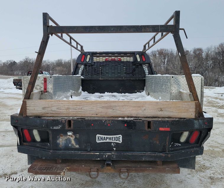 image for item NO9829 2017 Chevrolet Silverado 3500HD Double Cab flatbed pickup truck