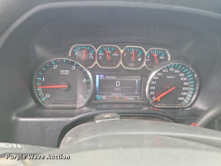 image for item NO9829 2017 Chevrolet Silverado 3500HD Double Cab flatbed pickup truck