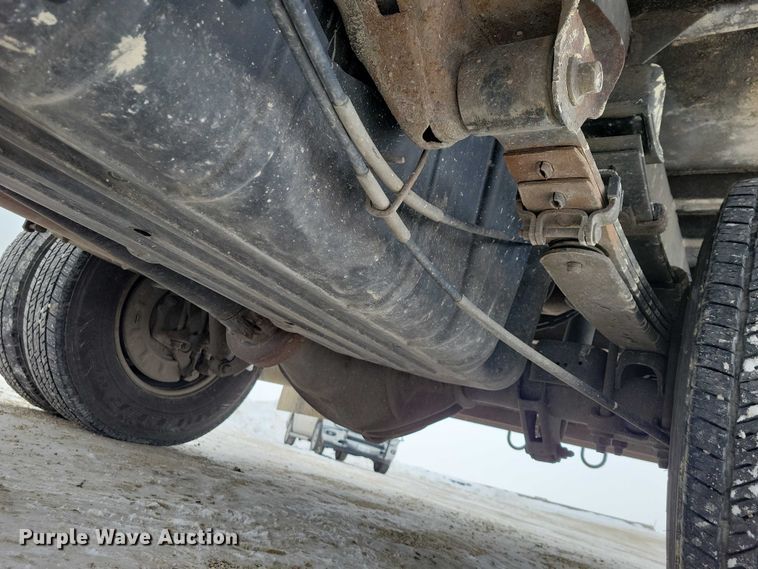 image for item NO9829 2017 Chevrolet Silverado 3500HD Double Cab flatbed pickup truck